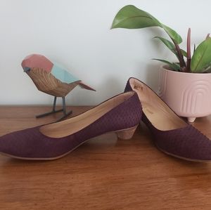 Plum Clark Kitten Heels